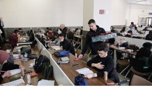 Büyükşehir Gençlik Meclisi’nden Final Haftasında Öğrencilere Destek