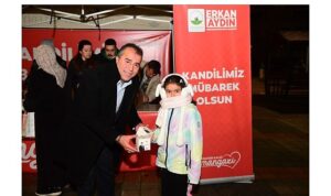 Osmangazi’de Miraç Kandili Bereketi Vatandaşlarla Paylaşıldı