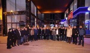 İzmitli esnaflar, Başkan Büyükakın’ı iftarda ağırladı