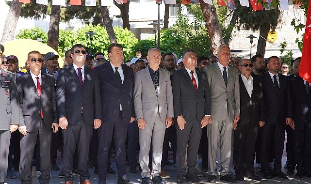 19 Mayıs Atatürk’ü anma ve Gençlik Spor Bayramı çoşkuyla kutlandı
