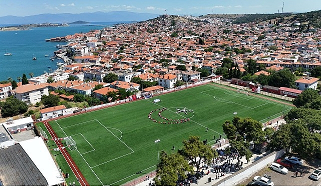 Ayvalık’ta 19 Mayıs Coşkusu