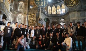 Başkan Altay “Genç Seyyah” Projesi ile İstanbul Gezisine Katılan Öğrencilerle Buluştu