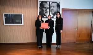 Başkan Çerçioğlu’na Milletvekili Sarıbaş ve KADEM Aydın İl Temsilcisi Akıcı’dan Ziyaret