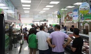 Başkan Çerçioğlu’ndan Anneler Günü’ne özel Halk Ege Et şubelerinde indirim