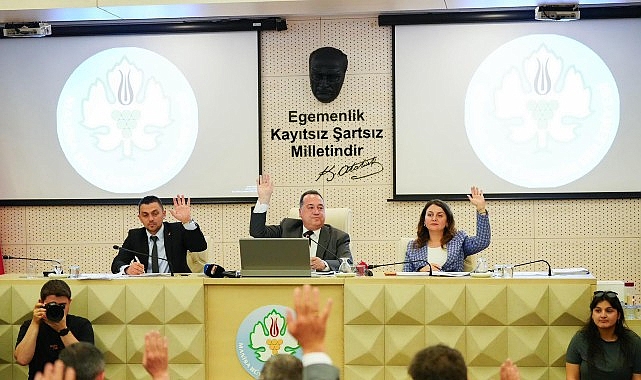 Başkan Dutlulu Büyükşehir’in Çalışmalarını ve Gündemi Değerlendirdi