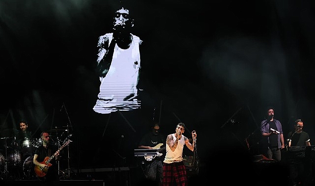 Bursa Kahve Festivali’nin İkinci Gününde Can Bonomo Rüzgarı Esti