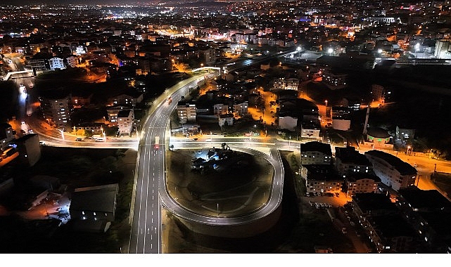Dev proje, gece görüntüsüyle de göz kamaştırıyor