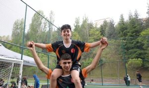 Genç Kramponların Şampiyonluk Mücadelesi