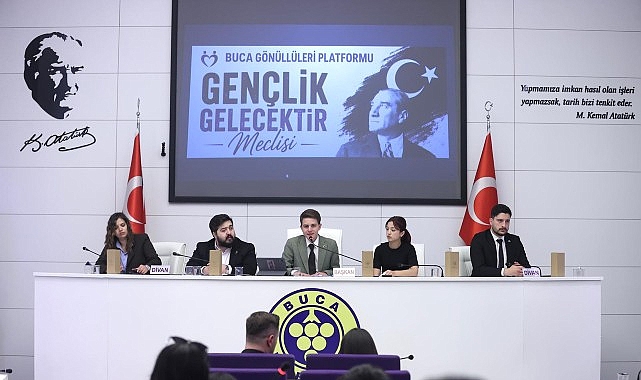 Gençler Buca’da geleceği konuştu