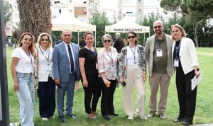 Gençliğin Görünmeyen Yarasına İzmir’den Güçlü Dokunuş: “Görünmeyeni Görmek”