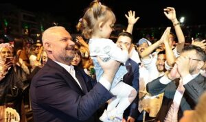 Hıdırellez ateşi, dev isimlerle Menemen’de yanacak