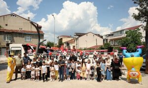 Kartepe’de Çocukların Bayram Coşkusu