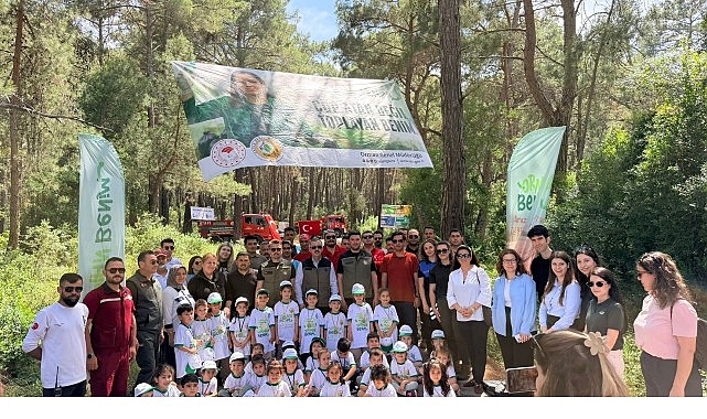 Kemer’de çevre temizliği etkinliği