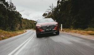 Nissan Qashqai e-POWER: Tek depo ile 1300 kilometreyi aşan sürüş performansı