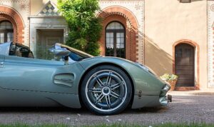 Pirelli, Cyber Tyre ile Yollarda: Pagani Utopia Roadster ile 1.500 Kilometrelik Sürüş