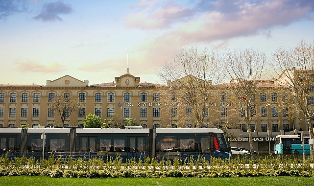 Rezan Has Müzesi’nde Aydınlatmanın Kronolojisine Işık Tutan Buluşma