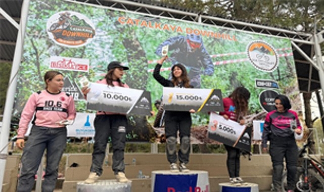 Yeni parkurda adrenalin dolu festival
