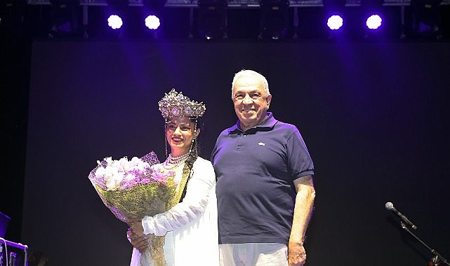 9. Uluslararası Nilüfer Caz Festivali Emel Mathlouthi konseriyle sona erdi