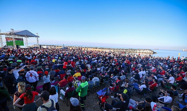 Bakırköy’de Dünya Kupası Coşkusu