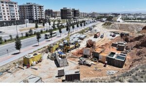 Başkan Altay, Mikro Tünel Sistemi ile Hayata Geçirilen, Taşkınları Önleyecek Ana Kolektör Hattının Tamamlandığını Açıkladı
