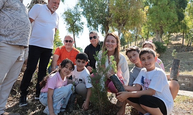 Başkan Mutlu, Konaklı miniklerle fidan dikti