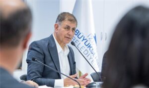Başkan Tugay: Zeytinin değerini ekonomiye yansıtmalıyız