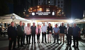 Başkan Vekili Akın muhtarlarla buluştu