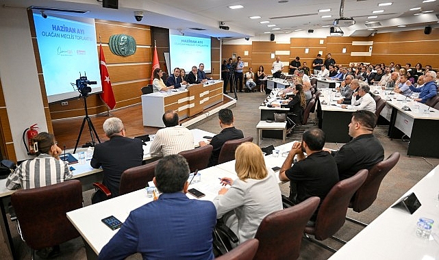 Bornova’da altyapı hizmetleri ve uluslararası iş birlikleri güçleniyor