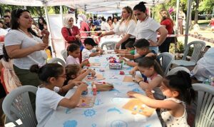 Bornova’da çocukların yaz coşkusu Büyükpark’tan taştı