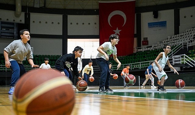 Bornova’da spor dolu bir yaz