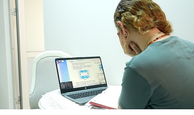 Büyükşehir Online Eğitim ile Öğrencileri Geleceğe Hazırlıyor