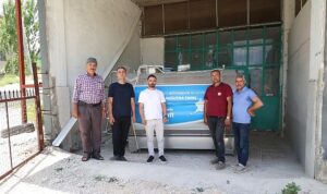 Büyükşehir’in üreticilere ekipman destekleri sürüyor