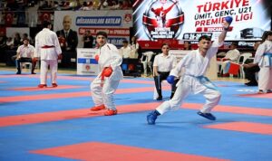 Dev karate organizasyonu Kocaeli’de başladı