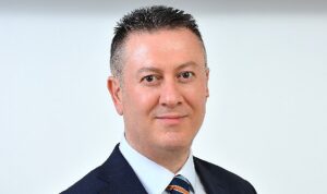 Gayrimenkulde 30 yıllık ekol: Çağla Mıdık’ın yetiştirdiği danışmanlar bugün sektöre yön veriyor!