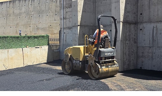 Gemlik Belediyesi Hisar Mahallesi’nde Asfalt Çalışmalarına Hız Verdi
