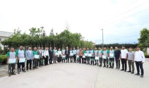 İnegöl Belediyesi’nde 19 Personele Bahçıvanlık Sertifikası Verildi