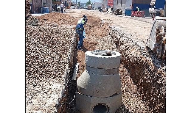 İSU’dan Kartepe Sanayi Sitesi’ne Altyapı Yatırımı