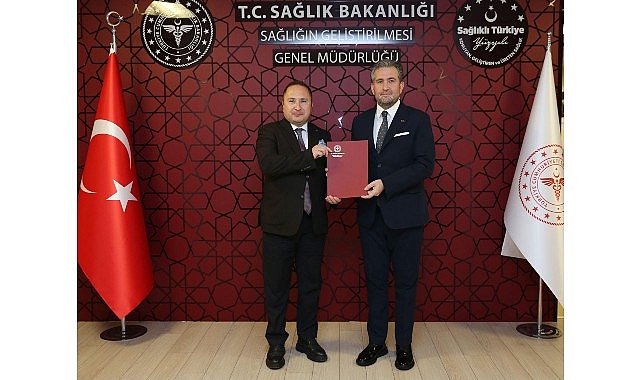 İzmir Bakırçay Üniversitesi ile Sağlık Bakanlığı Sağlığın Geliştirilmesi Genel Müdürlüğü Arasında İş Birliği Protokolü İmzalandı