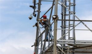 İzmir’in kritik haberleşme altyapısına güneş enerjili güvence