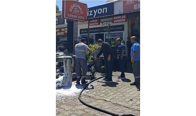 Kemer’de iş yeri yangını