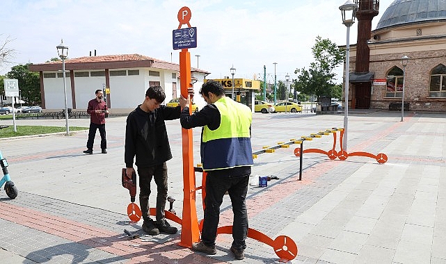 Konya Büyükşehir, Avrupa Bisiklet Başkenti Konya’da E-Skuter Park Noktalarını Hizmete Sundu