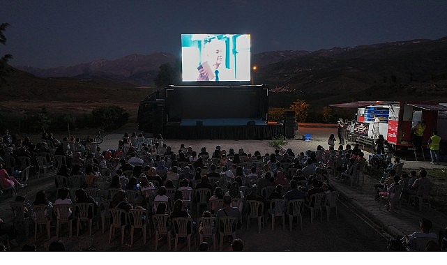 Konya Büyükşehir’in “Sinema Günleri” Merkez Dışındaki İlçelerde Yaz Akşamlarına Renk Katıyor