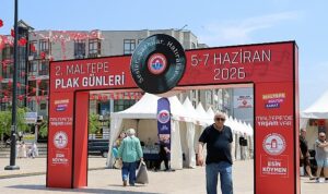 Maltepe’de nostalji rüzgârı: 2. Maltepe Plak Günleri başladı