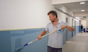 Narlıdere Belediyesi’nden Okullara Bakım Onarım Desteği