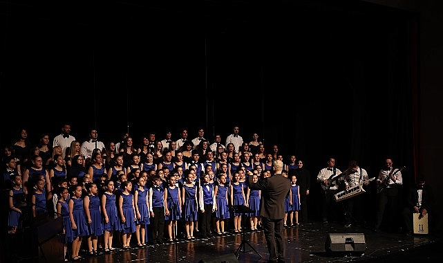 Nilüfer’in farklı sesleri bu konserde bir oldu