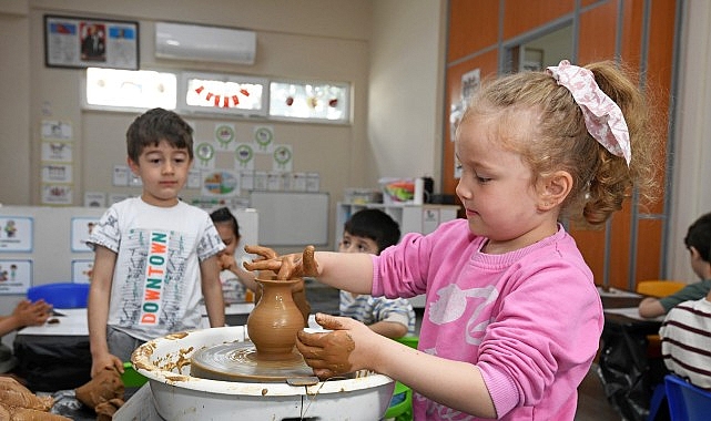 Osmangazi Belediyesi Kreşlerinde Çocuklar Toprağa Şekil Verdi