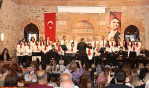 Osmangazi’de Türküler Gönüllere İşlendi