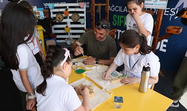 Sıfır Atık Festivali’nde Bağcılar Belediyesi standına yoğun ilgi