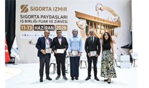Sigorta İzmir’de geleceğin riskleri ve fırsatları masaya yatırıldı