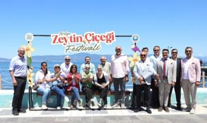 Tirilye’de 2. Zeytin Çiçeği Festivali Başladı